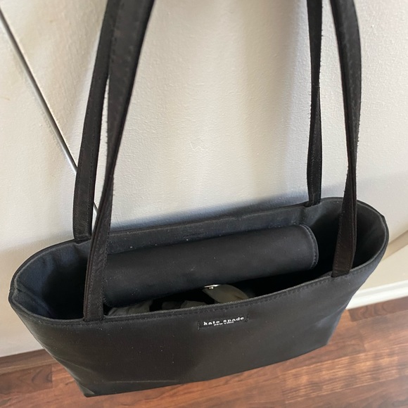 Large Kate Spade Bag - Picture 3 of 5